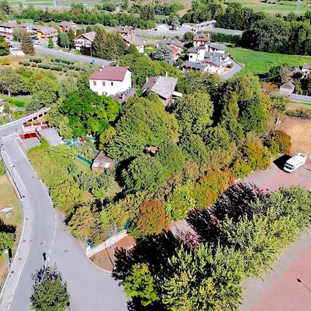 Appartamento Cascina Des Religieuses Aosta Esterno foto