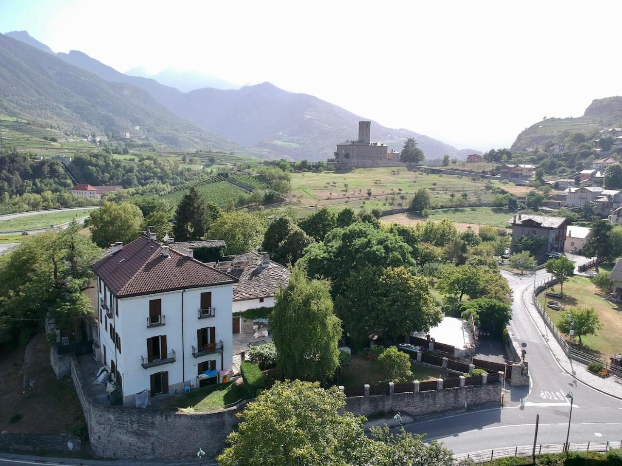 Appartamento Cascina Des Religieuses Aosta Esterno foto